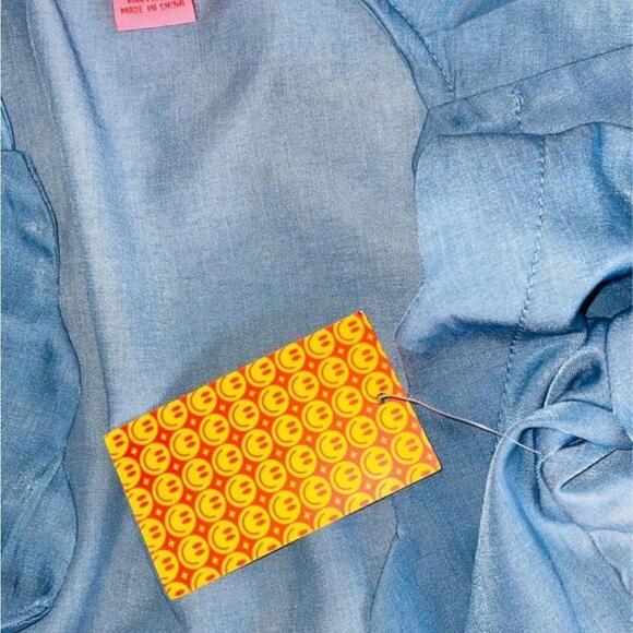 NWT top - Picture 5 of 6